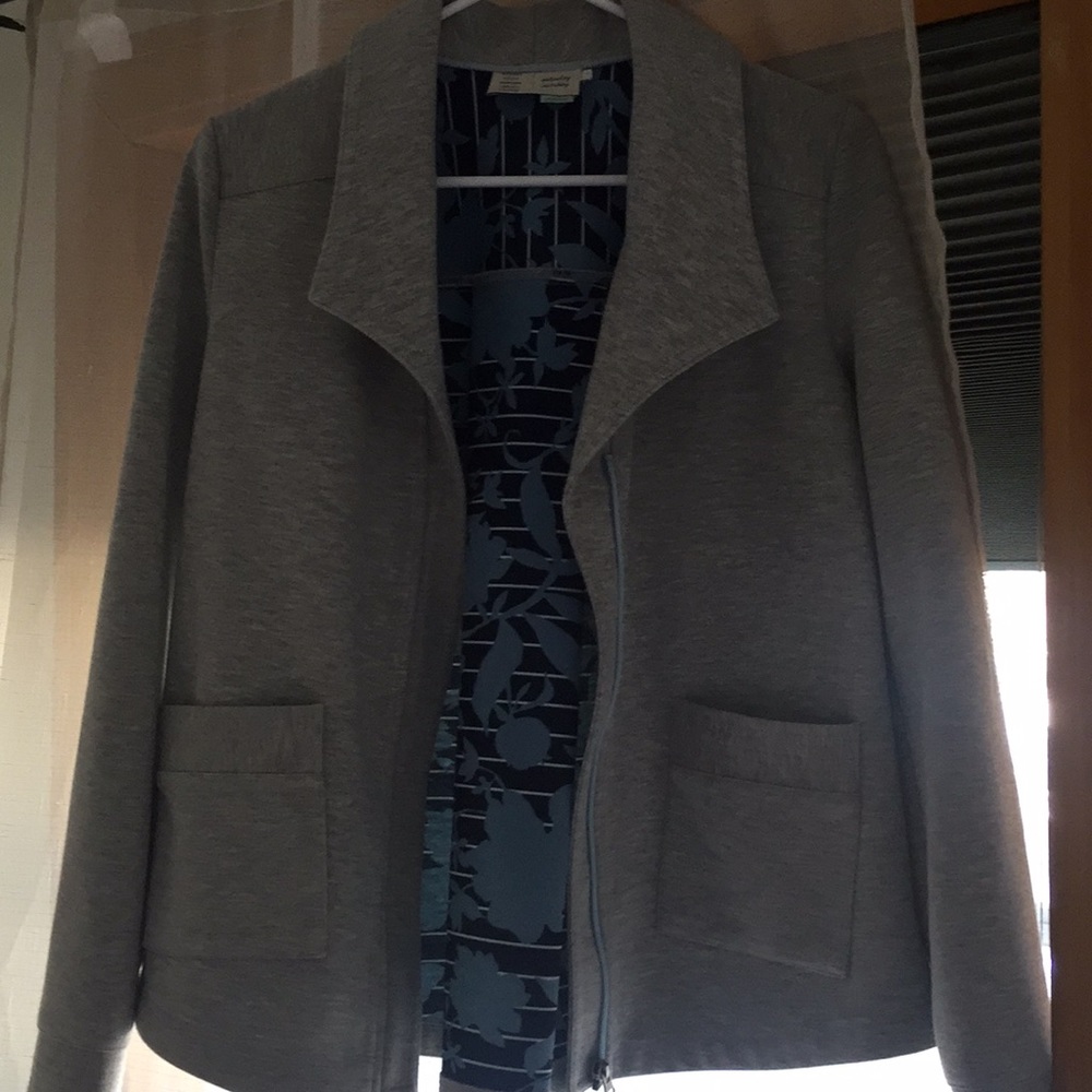 Jacket - Picture 5 of 5
